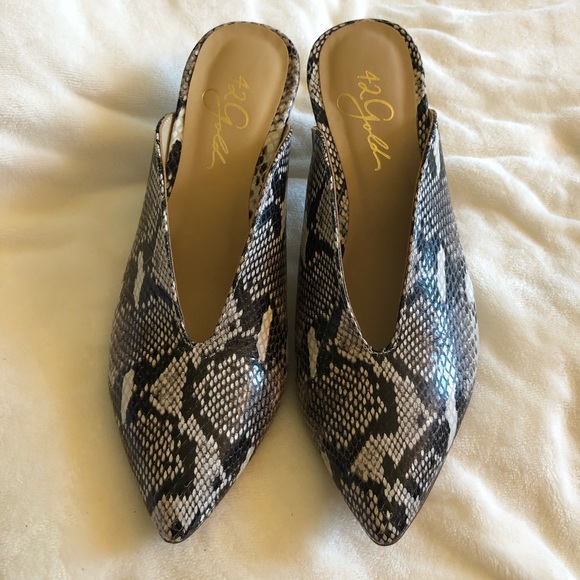 New without Box 42 Gold Snake Slipped On Heel Mule - Picture 5 of 9